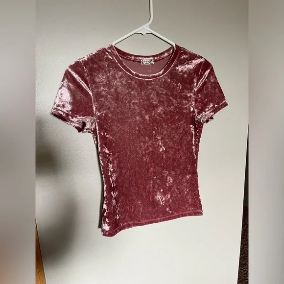 Free people Velvet pink cropped top - Picture 2 of 4